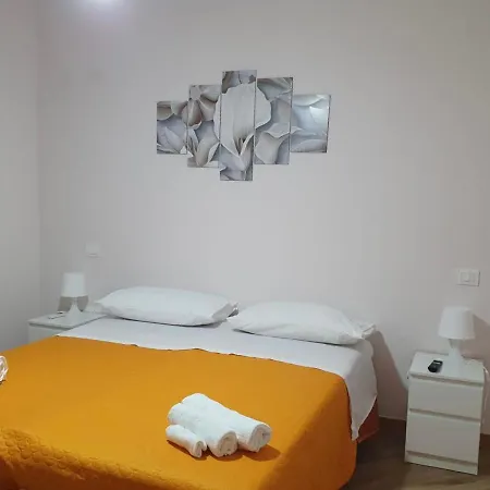 Ranieri Bed & Breakfast *