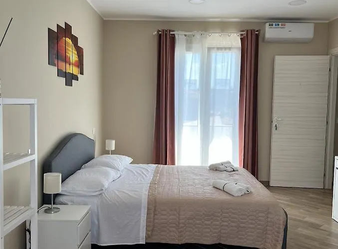 ベッド・アンド・ブレックファスト Ranieri ジョイア・タウロ