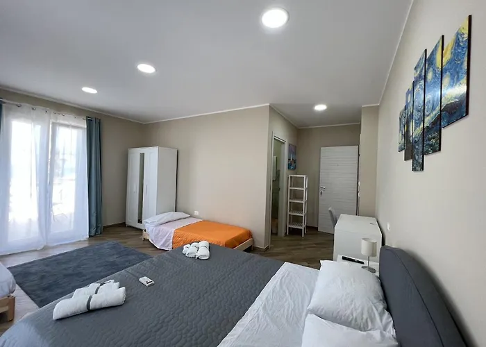 Ranieri 3* ジョイア・タウロ