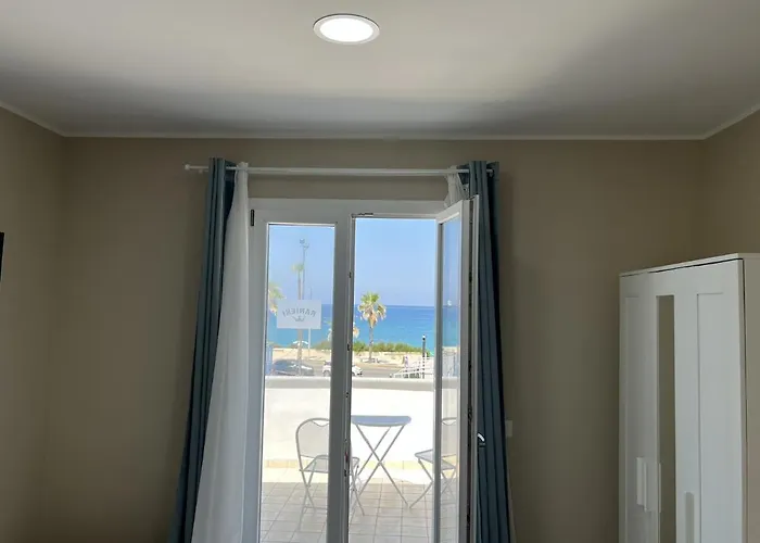 ベッド・アンド・ブレックファスト Ranieri ジョイア・タウロ